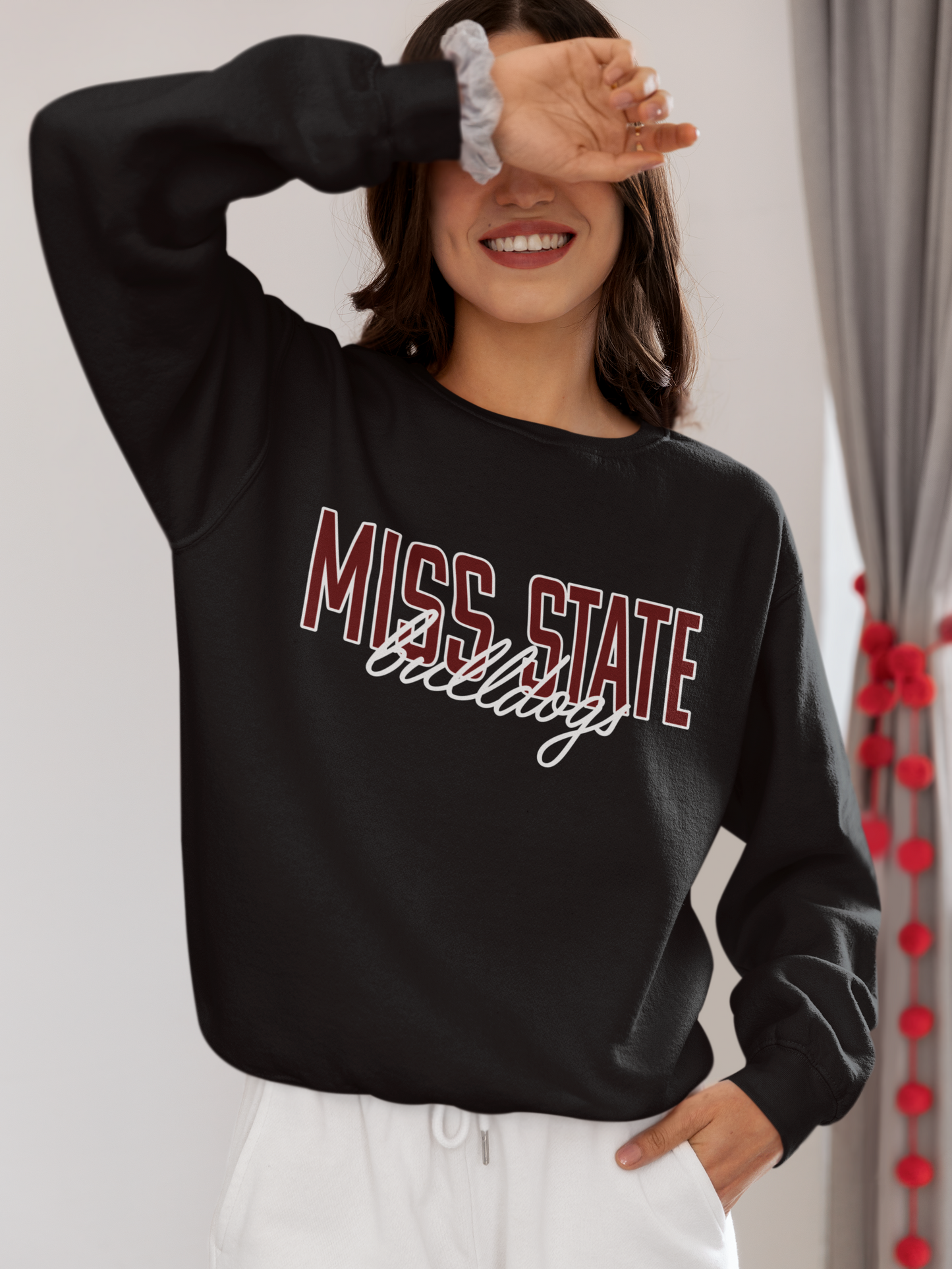 Vintage College Sweatshirt | Mississippi State Bulldogs